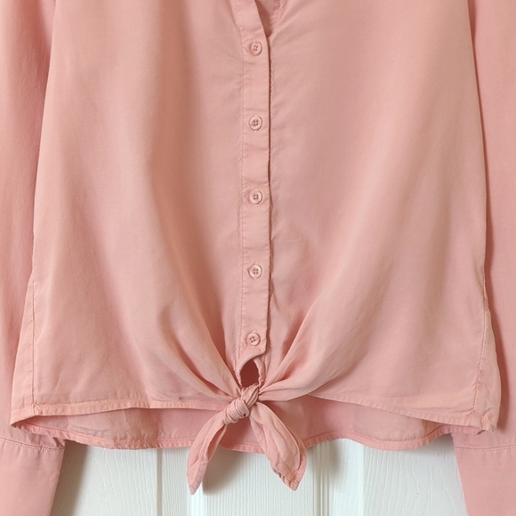 Cloth & Stone Classic Tencel Long Sleeve Button Down Tie Front Top Salmon Pink S - Picture 6 of 11